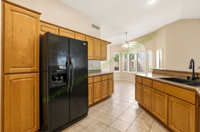 Building Photo - Golf Course Living in Sun Lakes  – 55+ IronOaks at Sun Lakes Community Home on the 18th Fairway!