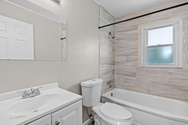 Building Photo - Beautifully Updated Ranch with Loads of up...