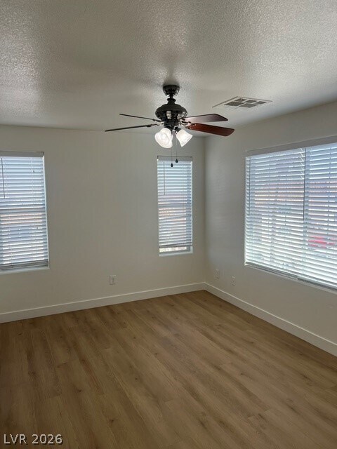 Building Photo - 6940 Canary Ivy Way