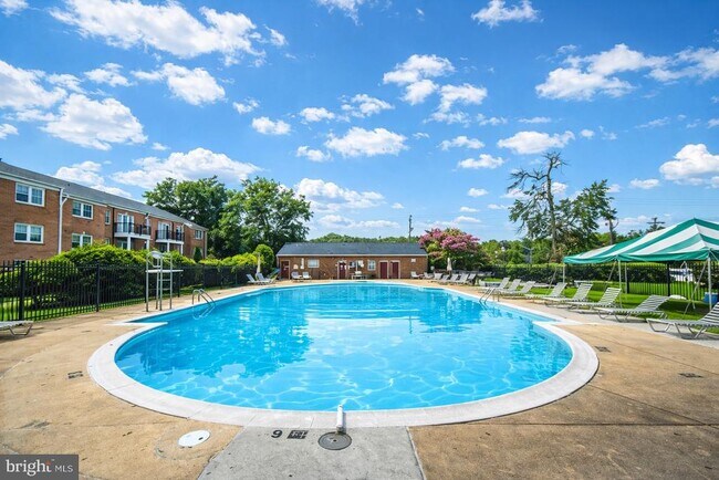 Building Photo - 9491 Fairfax Blvd