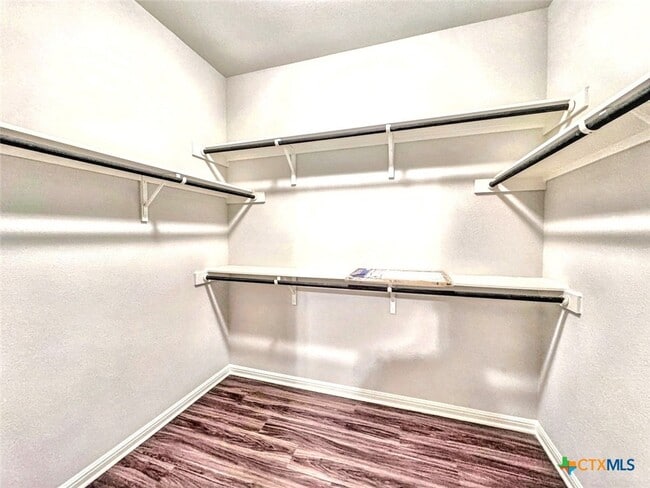 Building Photo - 152 Witchhazel Way