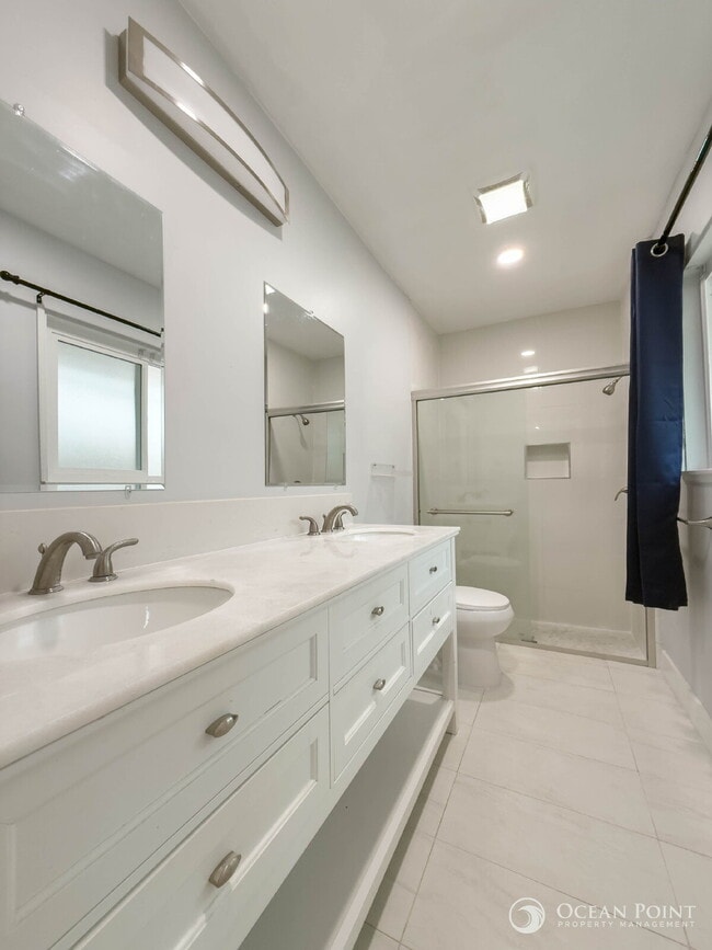 Building Photo - Newly Renovated Home for Rent in Thousand ...