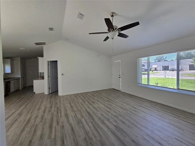 Building Photo - 1781 NE 6th Ave