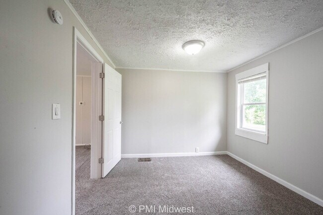 Building Photo - 334 Ellis St