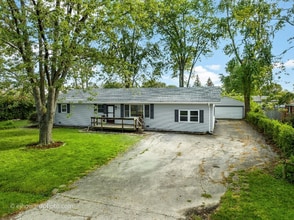 Building Photo - 175 May St