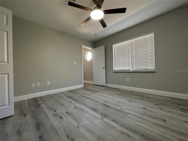 Building Photo - 2717 Warwick Terrace