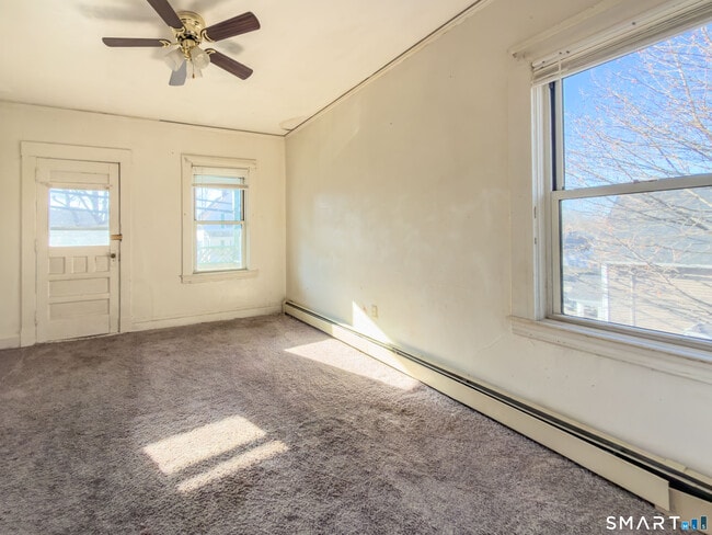 Building Photo - 324 Boswell Ave