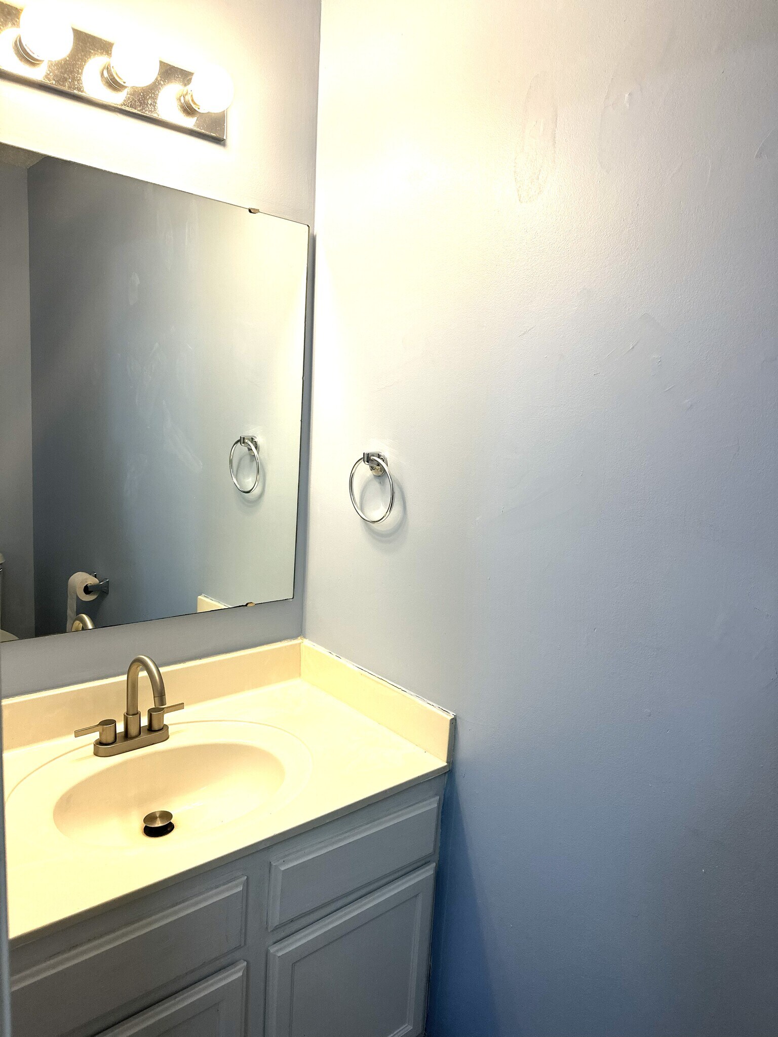 Building Photo - 178 Beaver Pond Loop