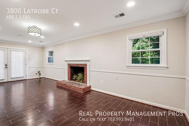 Building Photo - 3800 Latrobe Ct