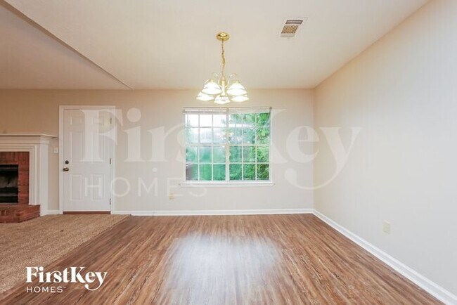 Building Photo - 362 Fieldgreen Dr