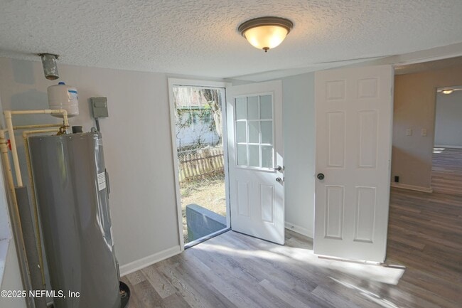 Building Photo - 505 N 9th St