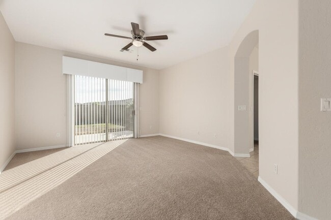 Building Photo - 14625 W Amelia Ave