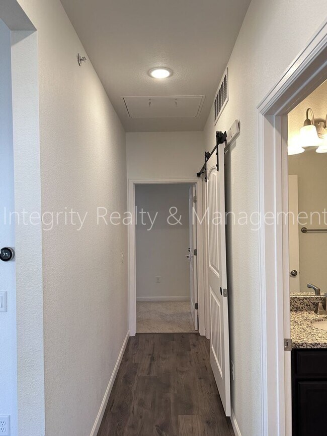 Building Photo - 4644 Copeland Lp