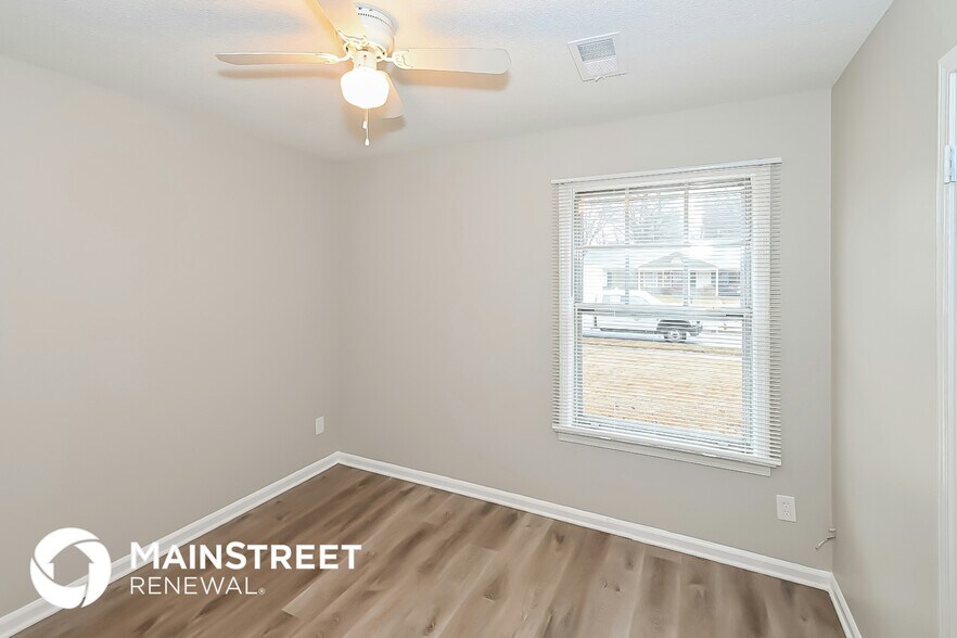 Building Photo - 4229 Forest View Dr