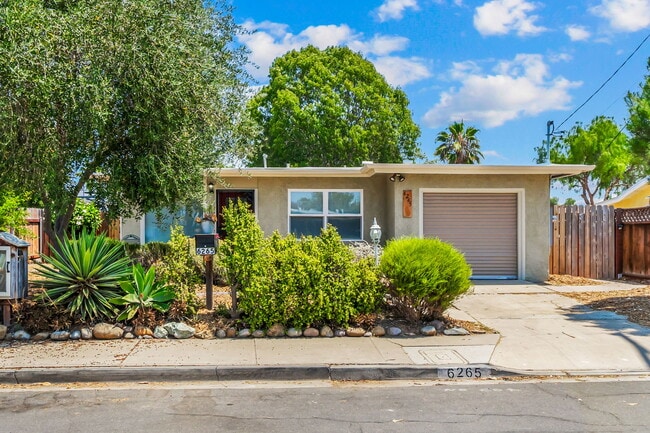 Primary Photo - 6265 Romo St