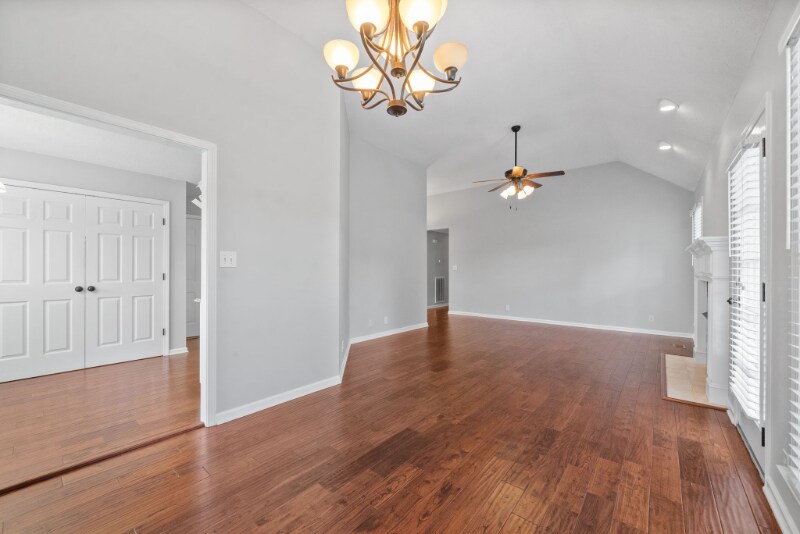 Building Photo - 1173 Anthony Ct