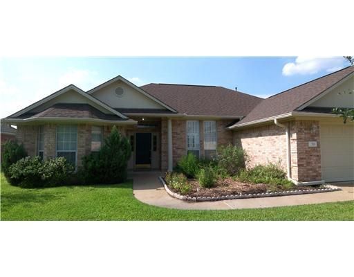 Primary Photo - 713 Brussels Dr