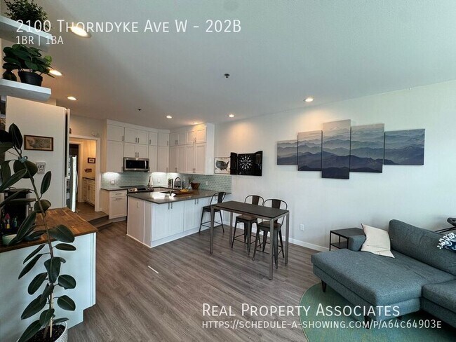 Building Photo - 2100 Thorndyke Ave W