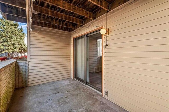 Building Photo - $1,250 | 2 Bedroom, 1 Bathroom Condo | No Pets | Available for Immediate Move In!