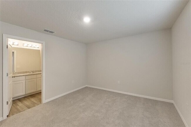 Building Photo - 8755 N Nobleton Way