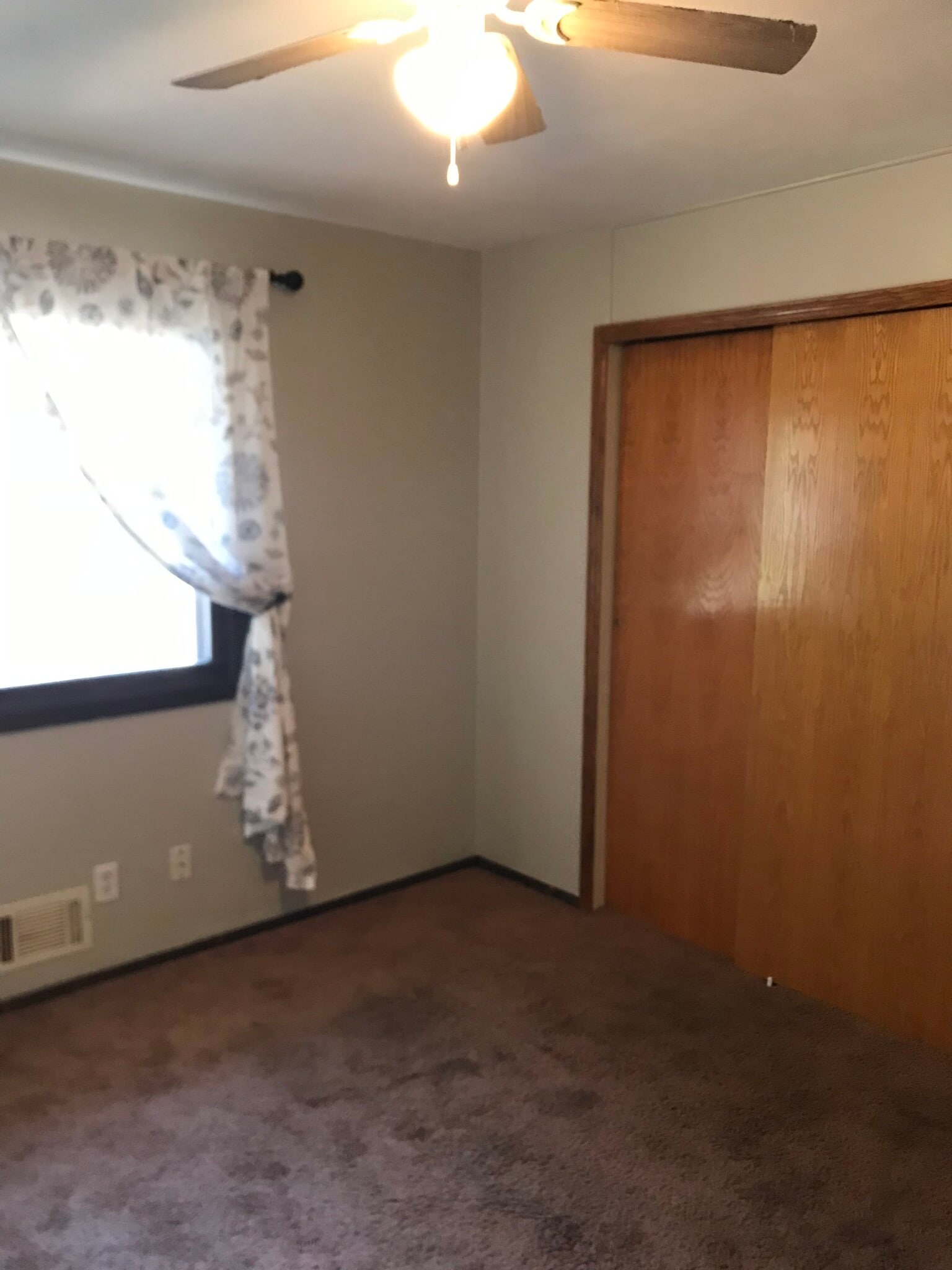 Bedroom #1 - 729 3rd St