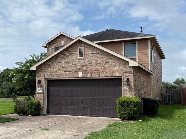 Building Photo - 10132 Blue Point Juniper Dr
