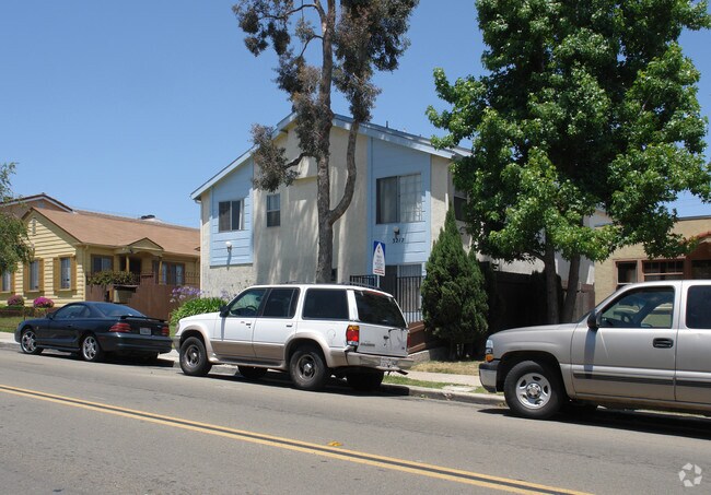 Building Photo - 3217 30th St