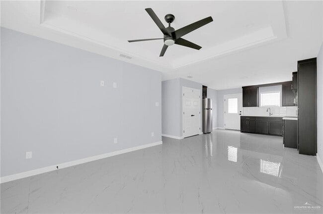 Building Photo - 1608 El Camino Dr