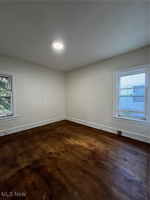 Building Photo - 2683 Hampshire Rd