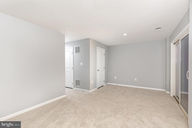 Building Photo - 4631 Alliance Way