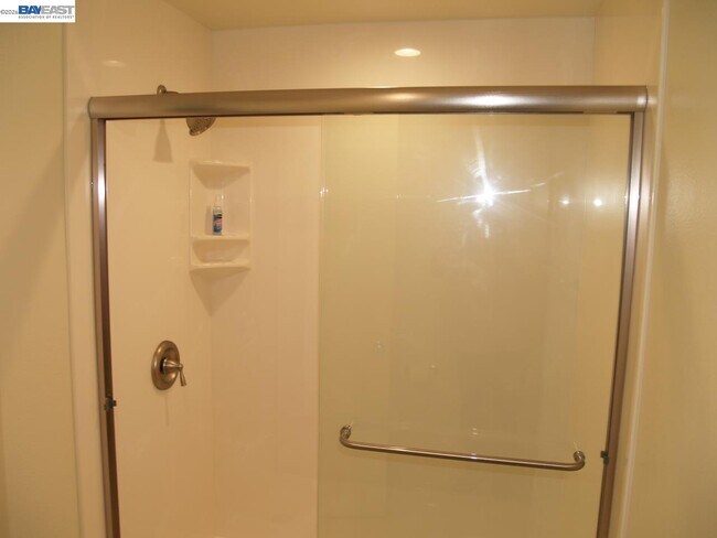 Building Photo - 703 Paradise Valley Ct