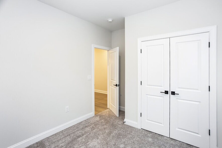 Building Photo - 171 Wembury Ln