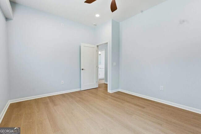 Building Photo - 850 Ormewood Ave SE