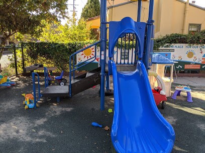 Building Photo - 1110 Stannage Ave