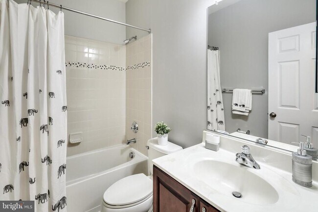 Building Photo - 2260 Brimstone Pl