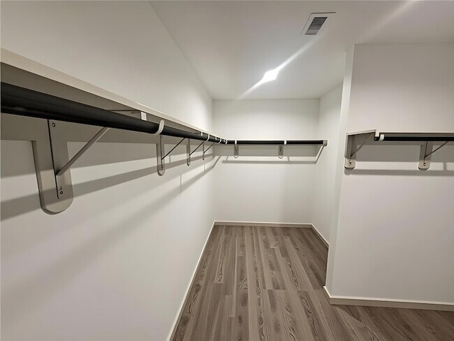 Building Photo - 1719 Maclane Ct