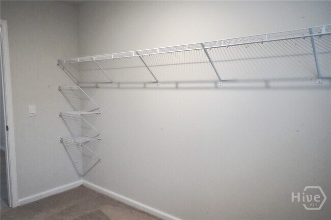 Building Photo - 425 Coconut Dr