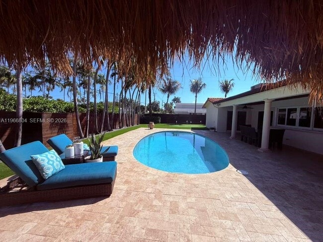 Building Photo - 1201 Washington St