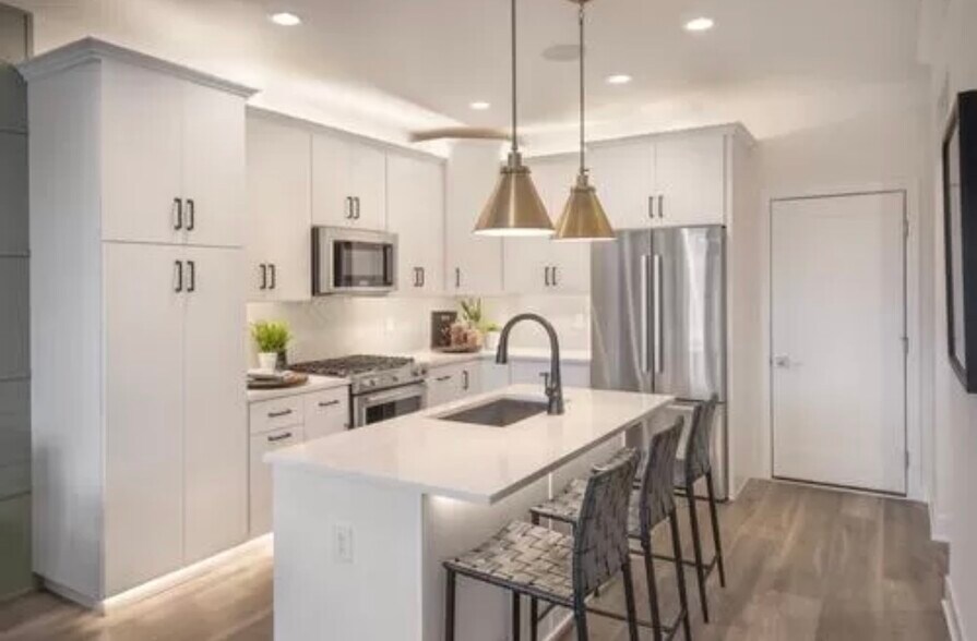 Model house reference photo of kitchen - 609 Brewster Aly