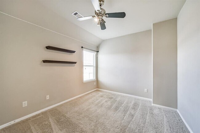 Building Photo - 6207 Holly Oaks Court