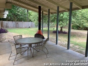 Building Photo - 303 Rilla Vista Dr