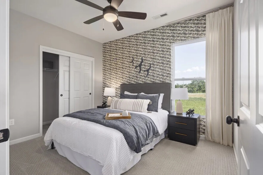 Building Photo - 4897 Osprey Pointe Dr