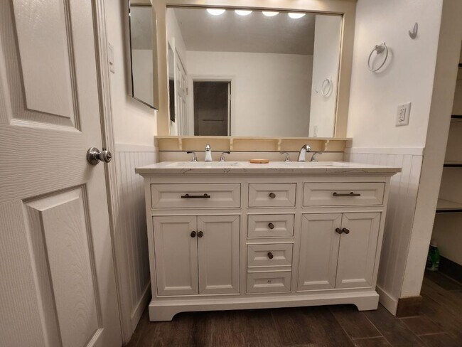 Hallway bathroom - 310 21st Street