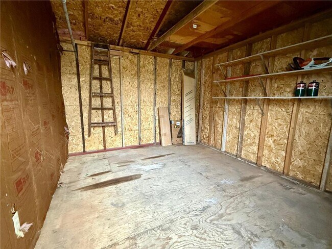 Building Photo - 225 Sunrise Blvd