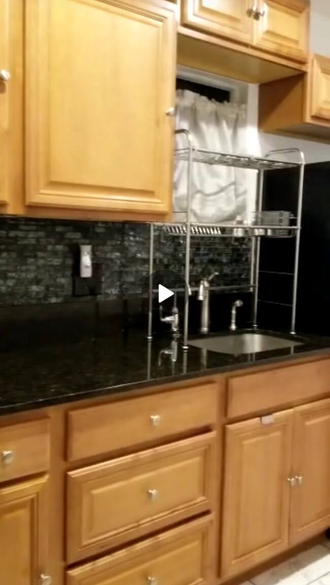 Building Photo - 5710 Atlanta St