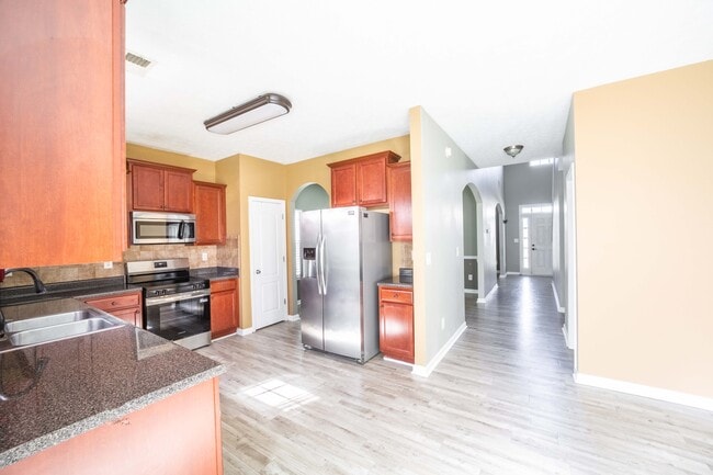Building Photo - 26 Apache Trail