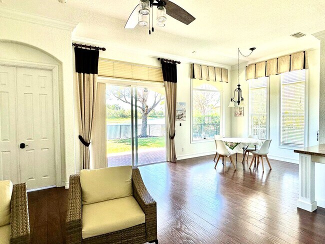 Building Photo - GORGEOUS 3 BEDROOM 2 BATH HOME IN PARKLAND