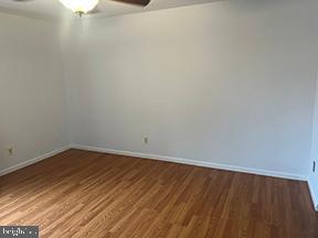 Building Photo - 12 Pine Woods Ct