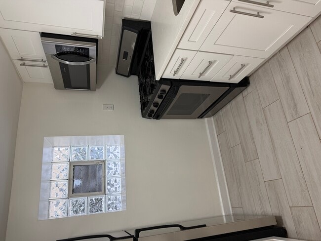 Building Photo - 2707 N Central Park Ave