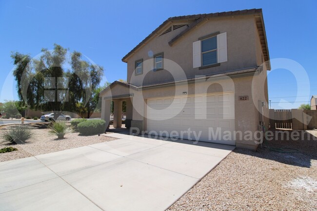 Building Photo - 822 N Navajo Ln